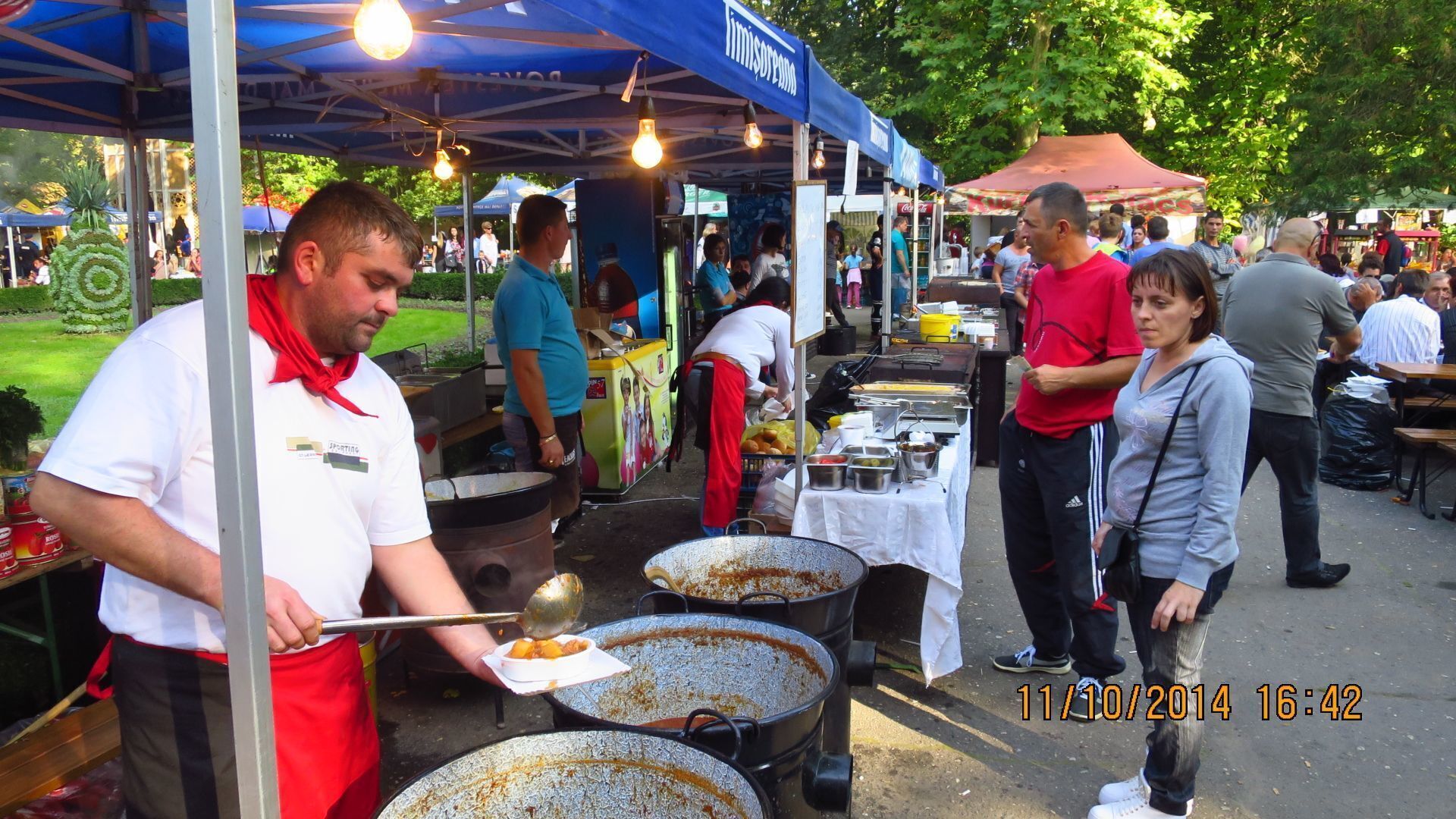 Buzias Market is a pleasant place to eat alot of various foods prepared on a spot
#Market