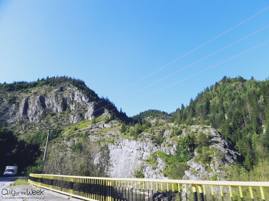 See the Romanian mountain scenery without even getting out of your car! Read all about it: http://wp.me/p1hz24-1cO
