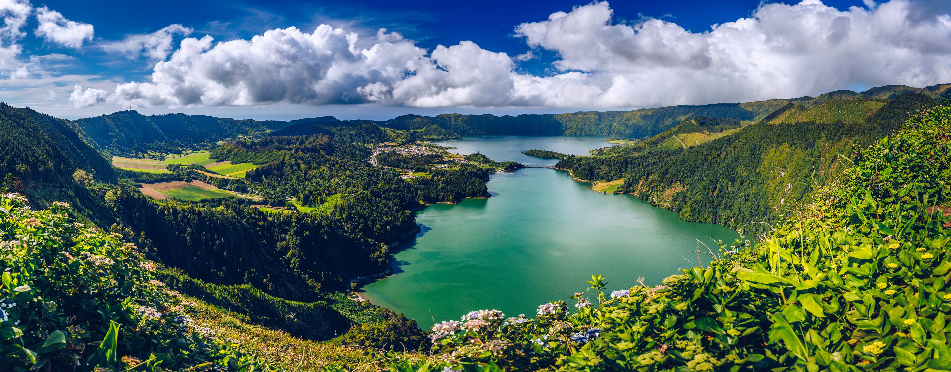 Beautiful view of Seven Cities Lake "Lagoa das Sete Cidades" from Vista do Rei viewpoint in São Miguel Island, Azores, Portugal. Lagoon of the Seven Cities, Sao Miguel island, Azores, Portugal.