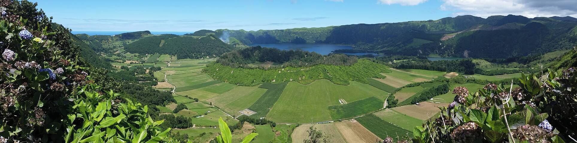 lagoa de santiago in Azores!
Panoramic pic as wanted to fit everything on this pic! Stunning view!
#Nature
#LifeAtExpedia