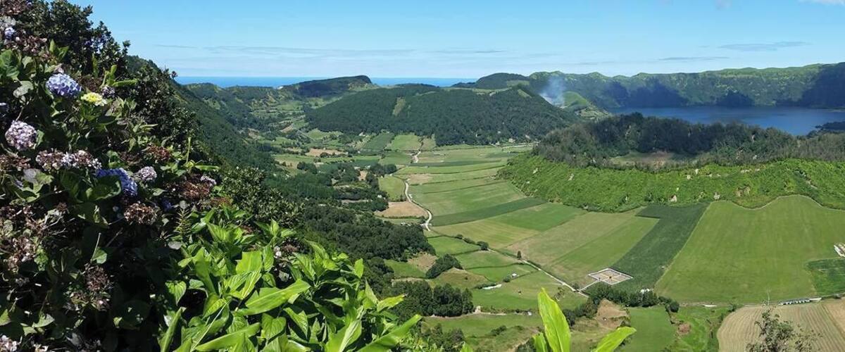 lagoa de santiago in Azores!
Panoramic pic as wanted to fit everything on this pic! Stunning view!
#Nature
#LifeAtExpedia