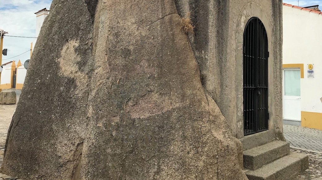 This 13’ boulder has been in the town square for centuries and was originally a dolmen. It was used as a burial chamber before paganism fell out of favor. When Christianity came into vogue, the boulder was remodeled and a small chapel was added in the 17th century. It’s definitely worth the drive to see.