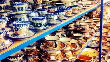 The many many patterns of polish pottery