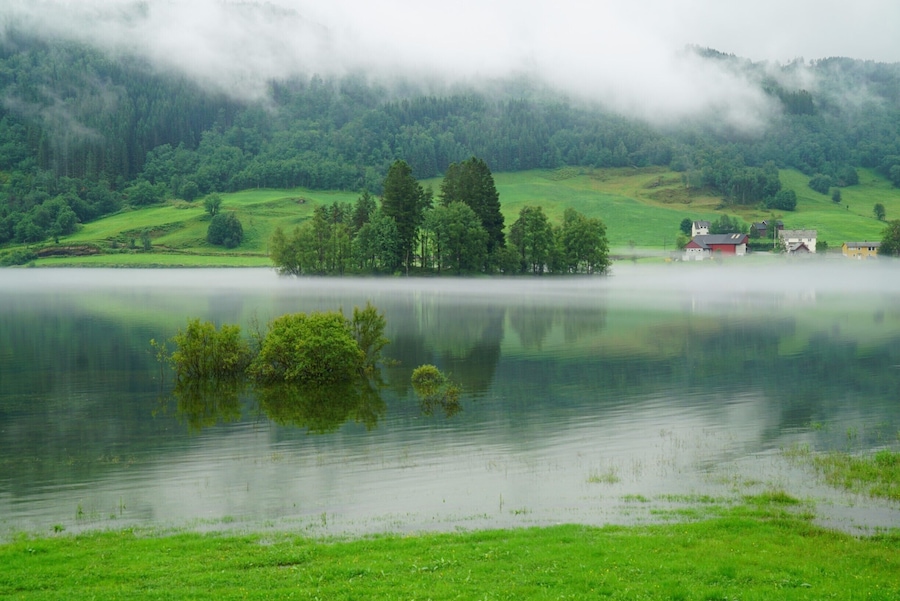 Just a little east of Vossevangen on the road to Bergen. The timing was just right to see this beautiful scene.