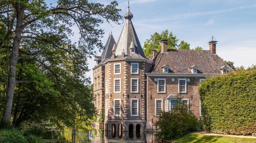 Nijenhuis Castle, medieval Dutch castle in Overijssel.
