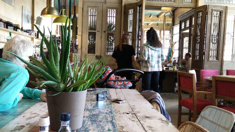 Nice shelter on a windy beach walk. Carribean atmosphere and friendly staff.