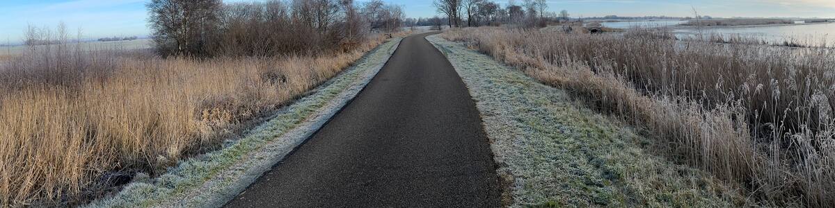 Panoramic winter landscape around the Sneekermeer