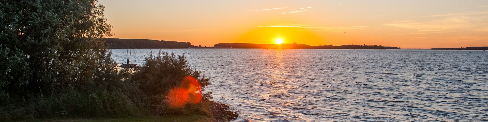 Sonnenuntergang an der Küste in Zeeland