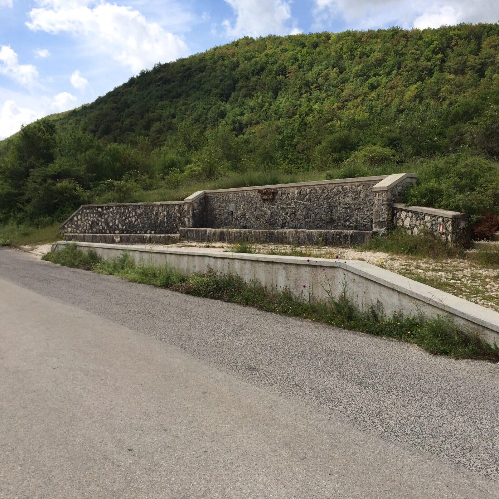 Il fontanile del Tricaglio a Villavallelonga