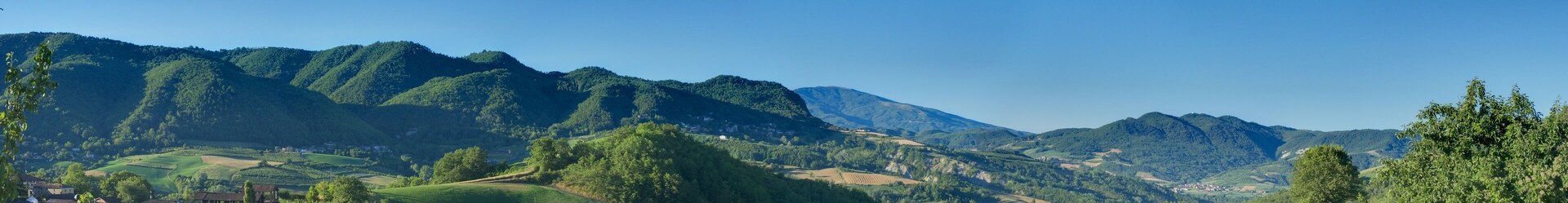 Panorama verso Sud-Est dal cimitero di Trebbiano