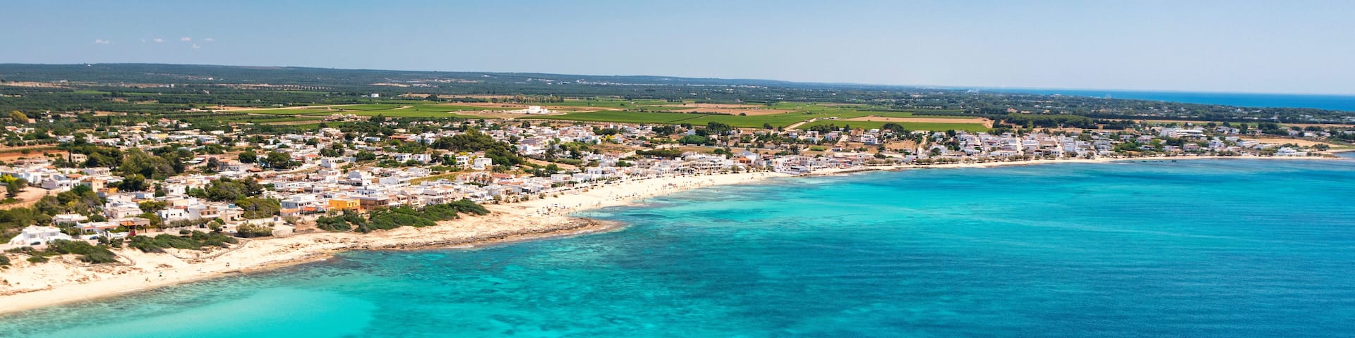 Torre Ovo, Torricella, Taranto, Puglia, Italia vista dal drone in estate