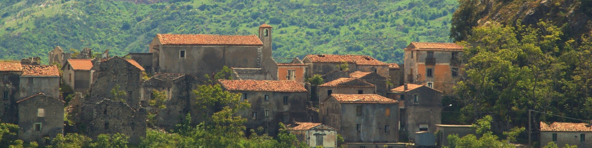 Terranova di Pollino featuring a small town or village and tranquil scenes