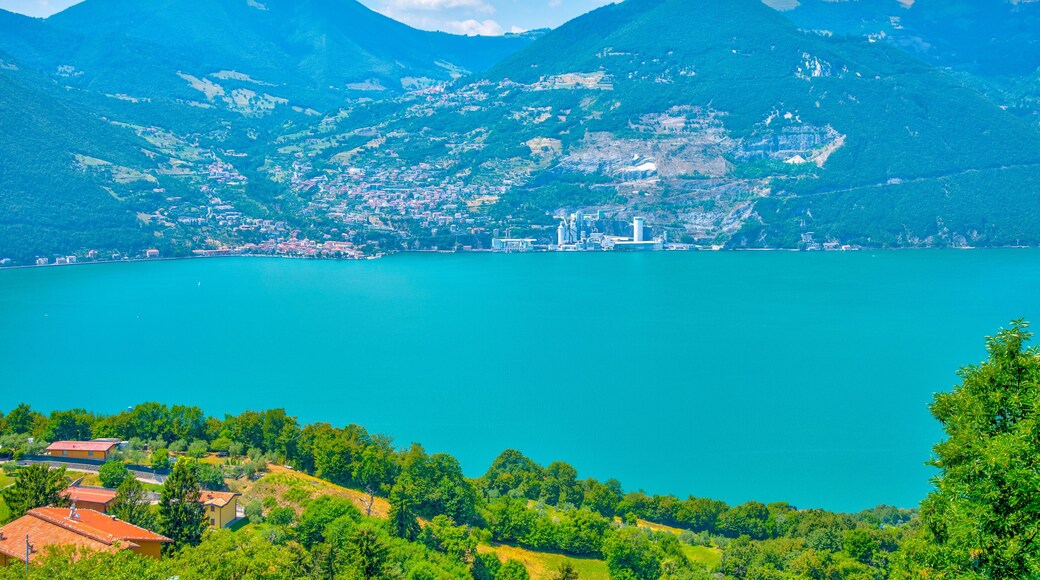 Tavernola Bergamasca