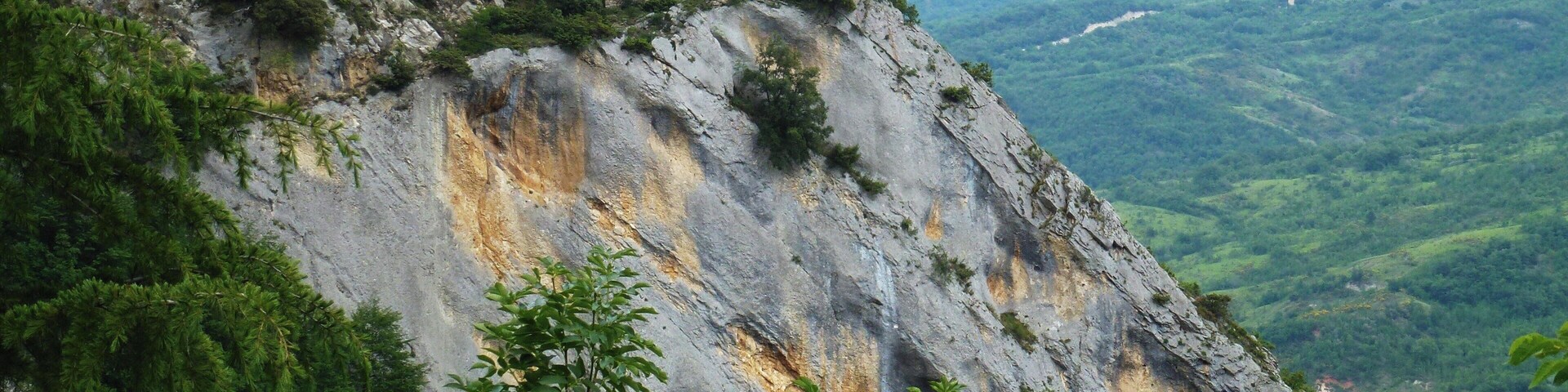 Chiesetta sulla roccia