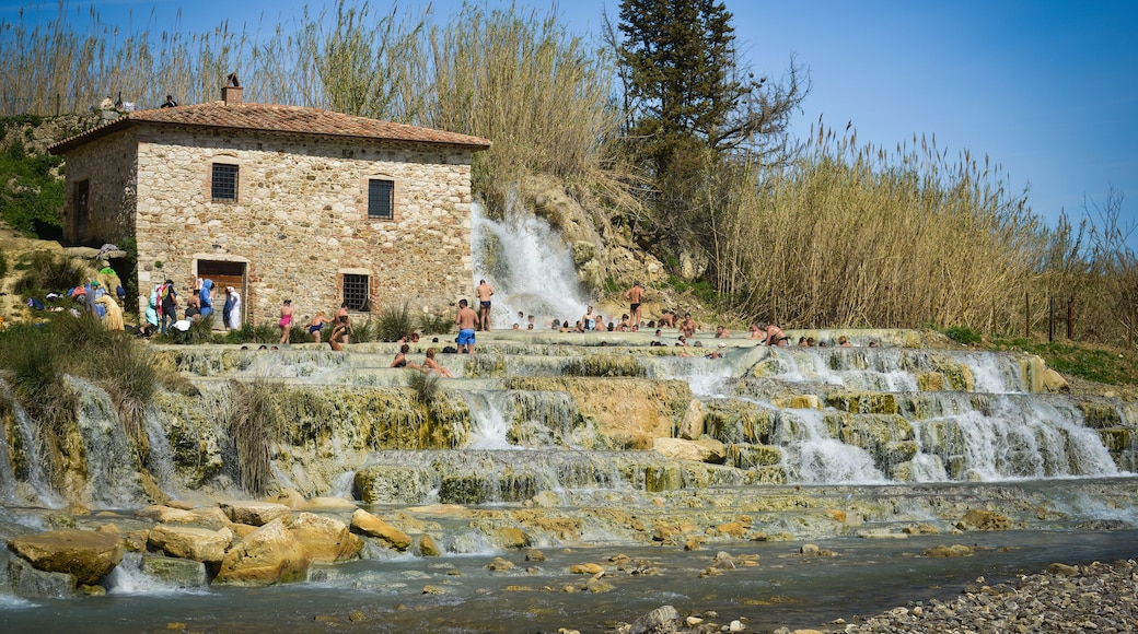 Saturnia