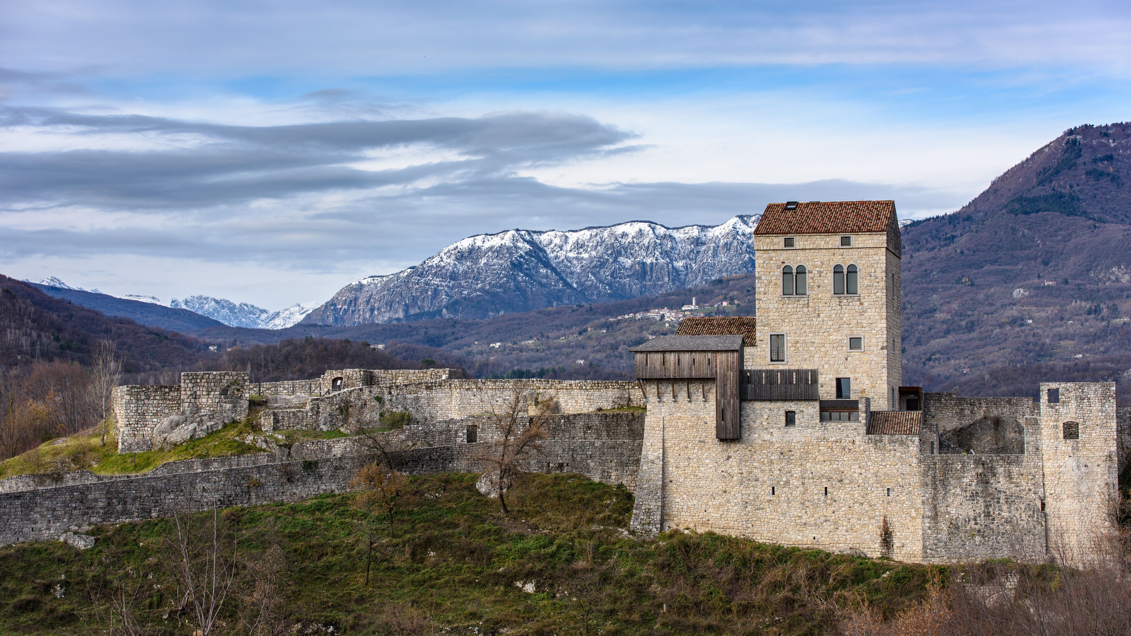Castle and church of San Pietro di Ragogna