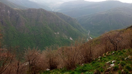 Lastno Dolina Nadiže iz vrha Mije.