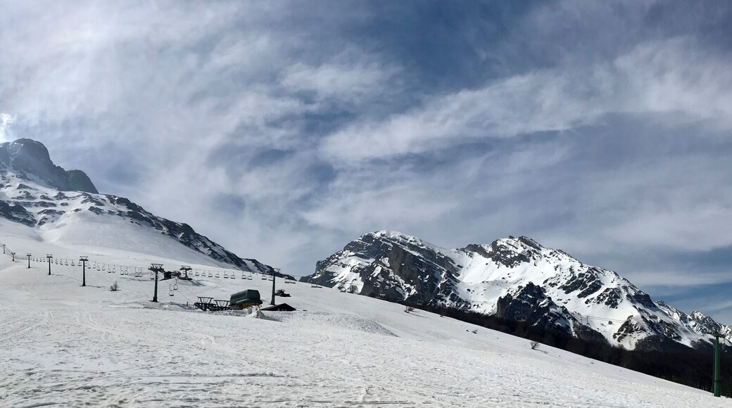 Panoramic view from Prati di Tivo.