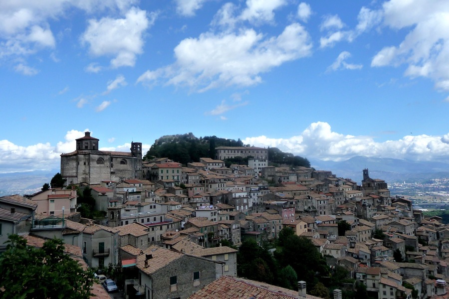Vista su Patrica