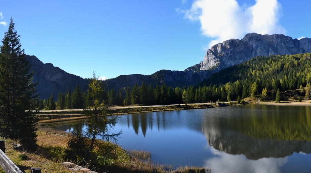 Passo Pramollo e il lago (Nassfeldpass - Nassfeldsattel)