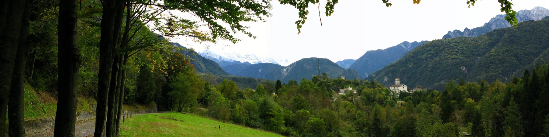 English: Moggio di Sopra part of Moggio Udinese in Canal del Ferro / Friuli-Venezia Giulia / Italy / EU. In the background the snow covered Mount Canin.