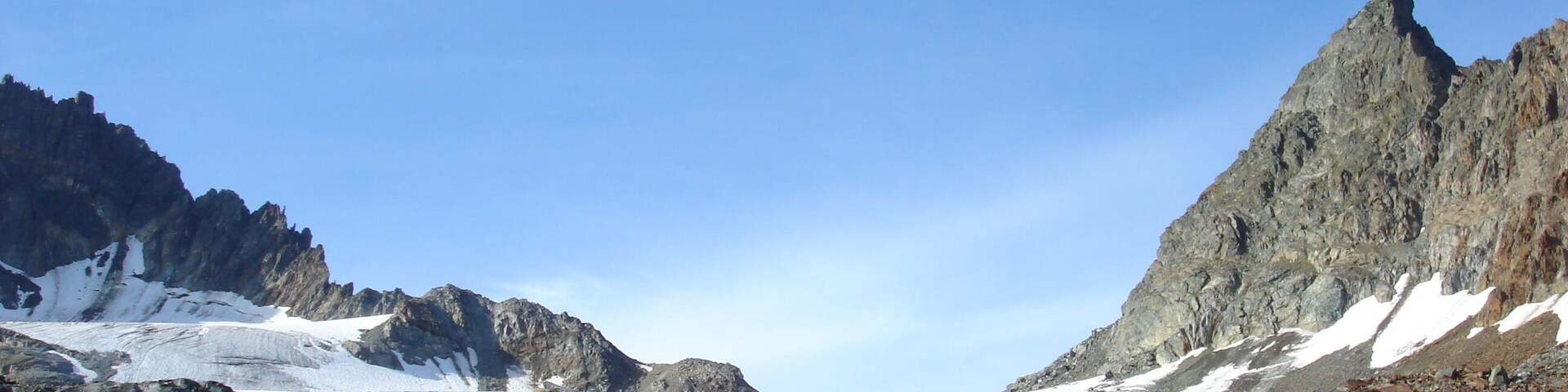 Blick auf den schon schwindenden Gletscher der Fuorcla und den Piz Grialetsch der von dieser Seite am schönsten aussieht