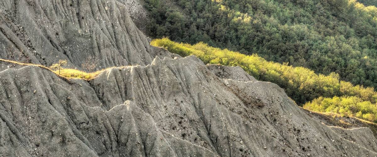 Castello di Rossena tra i calanchi - Canossa, Reggio Emilia, Italia