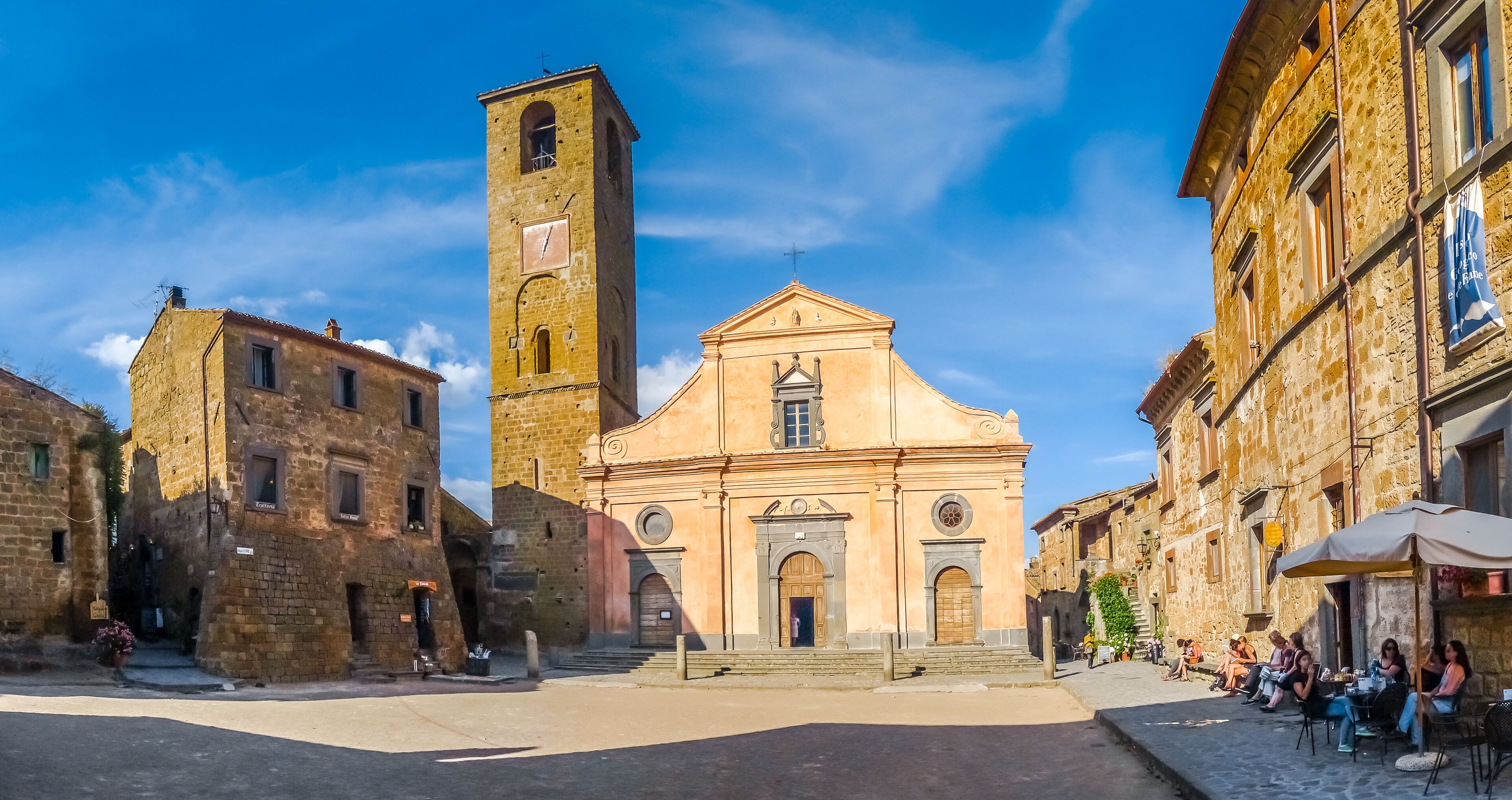 Townsquare in Civita di Bagnoregio, Lazio, Italy