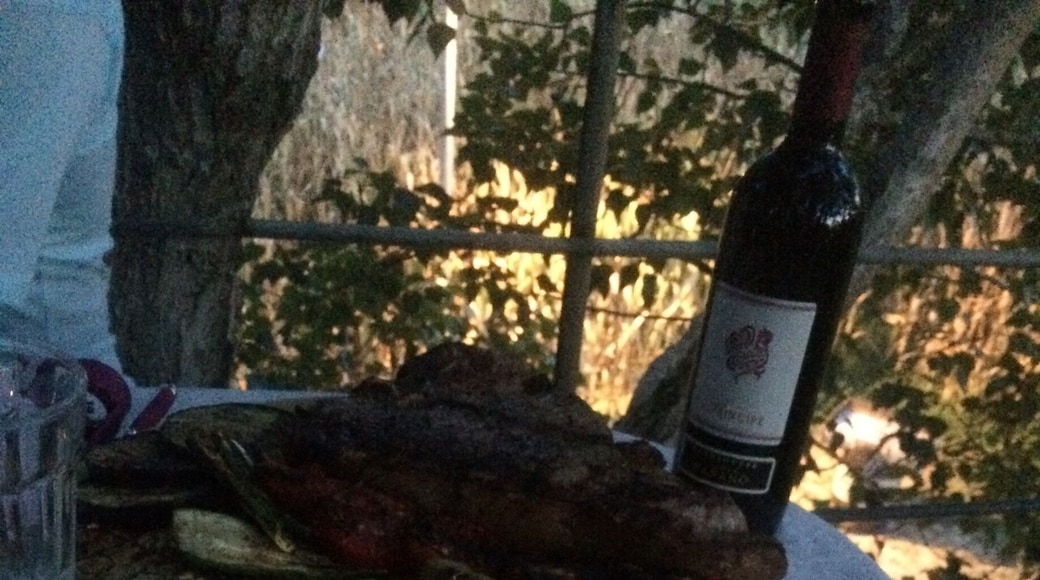 Italy - Dinner in a Tree Labirinto Effimero