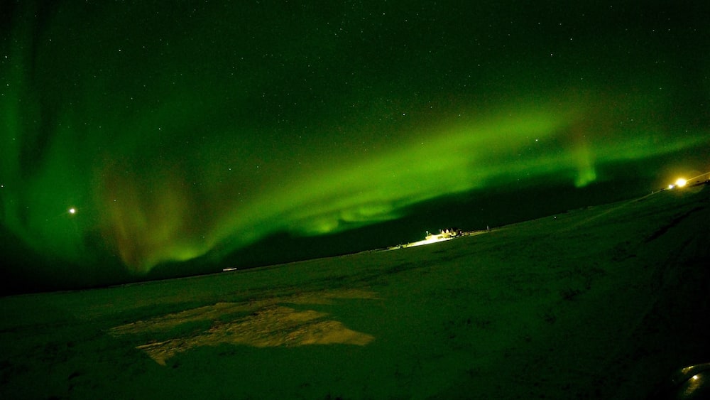 #NorthernLights #Iceland #LifeatExpedia #Green