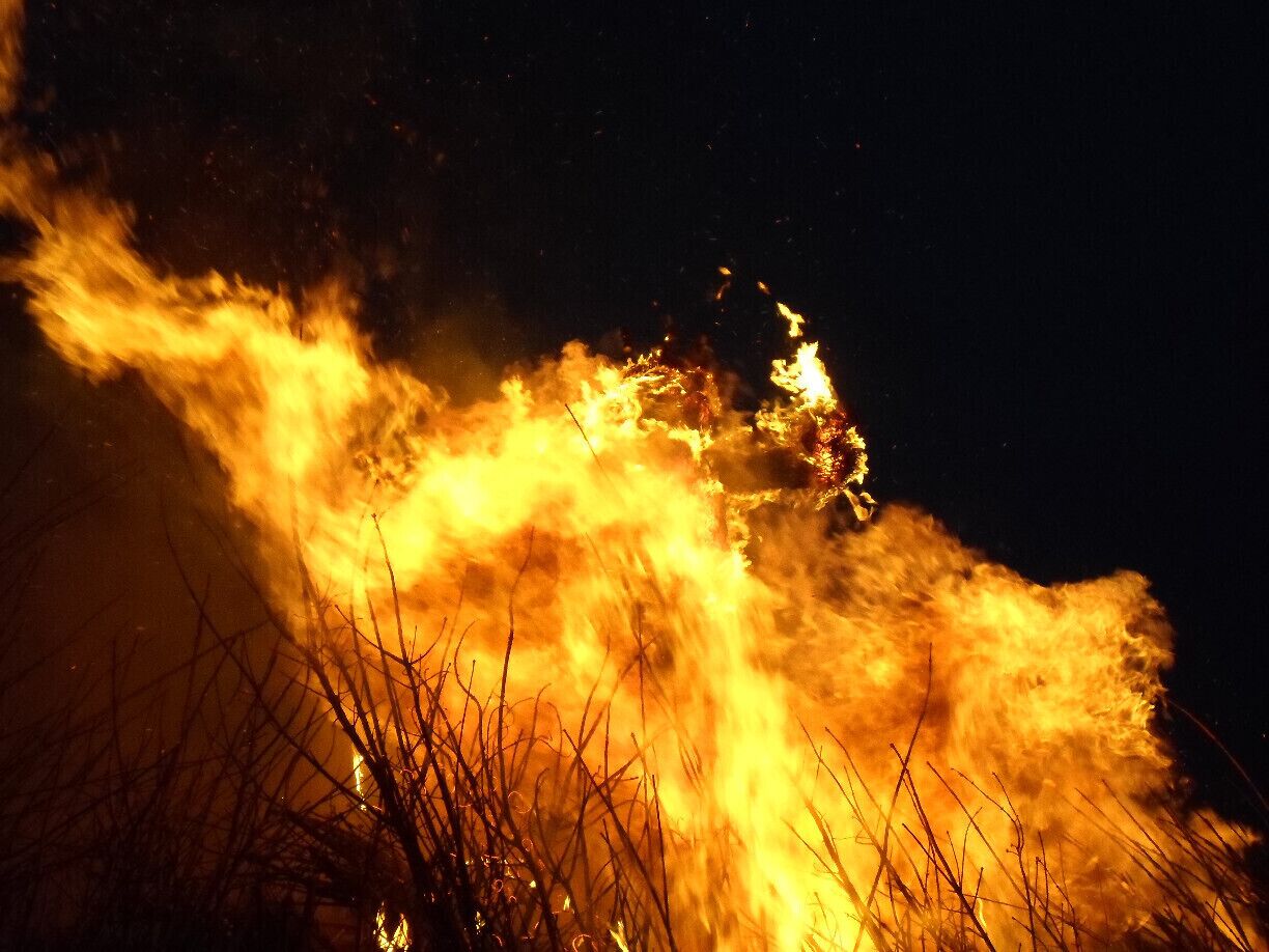 #TroveOn At the end of the Busójárás, a big bonfire is lit in the main square of Mohács to symbolically burn away the winter.

Read more here!
www.endoftherainbow.net/blog/2014/3/7/the-demons-parade-mohacs-busojaras