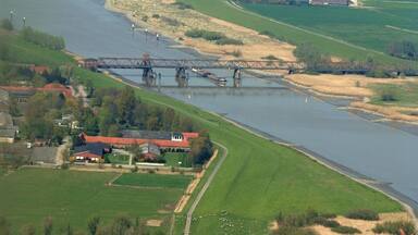 Fotoflug von Nordholz-Spieka nach Oldenburg und Papenburg