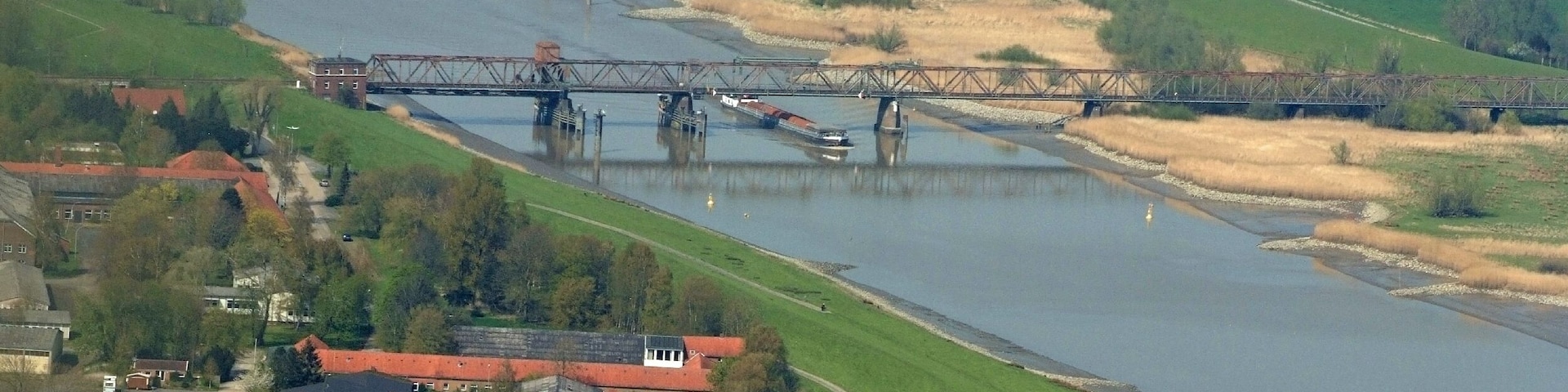 Fotoflug von Nordholz-Spieka nach Oldenburg und Papenburg