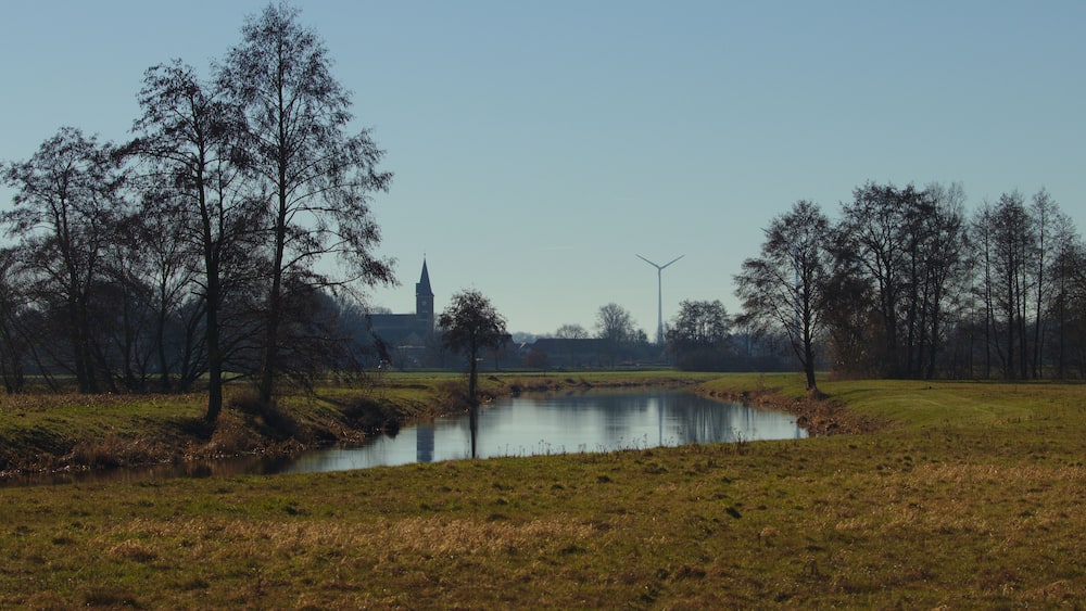 River Hunte view towaords colnrade