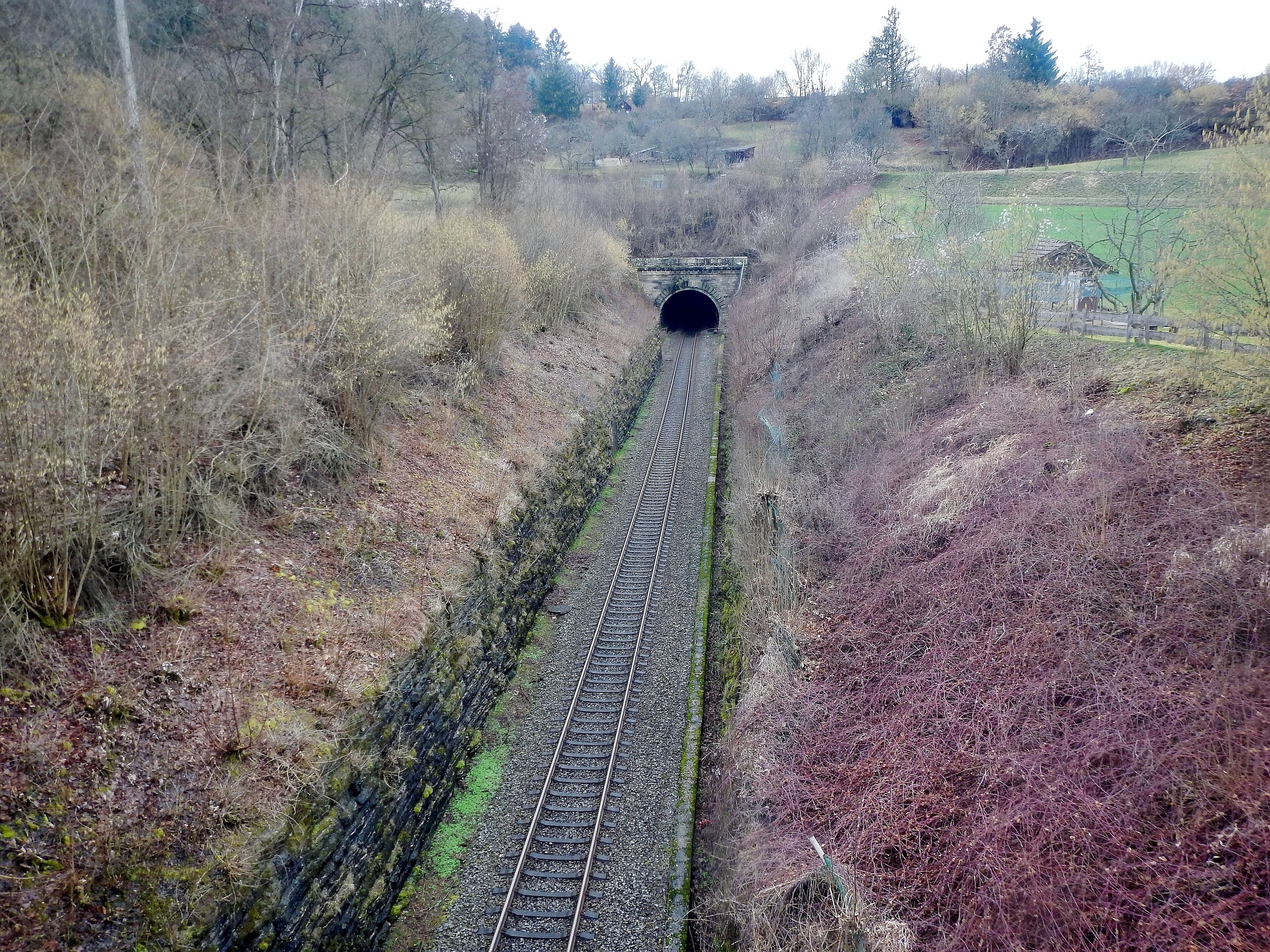 Beim 366 km langen Neckartalradweg: Bahnstrecke der Kulturbahn Tübingen - Horb