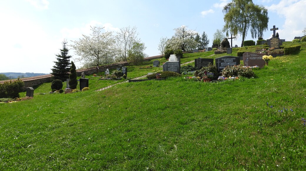 Friedhof in GrĂ€fenwarth, ThĂŒringen