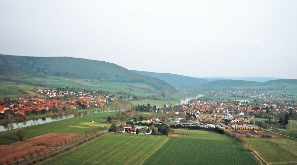 Aerial photography from Hemeln (left river bank) and Reinhardshagen (right river bank) , Germany