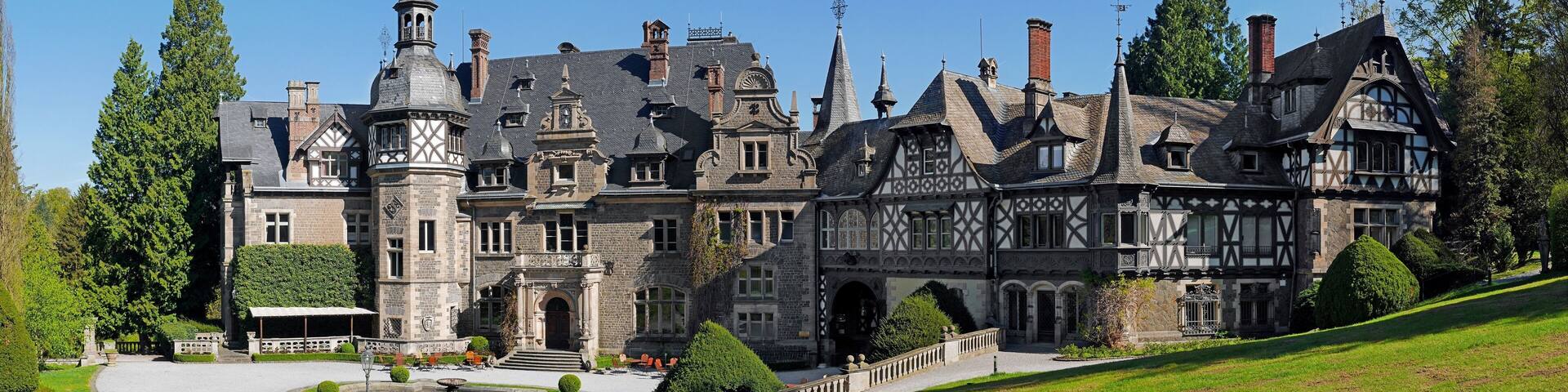 Castle “Rauischholzhausen” near Ebsdorfergrund is a château-style manor house in Hesse, Germany. Built from 1871 to 1876.