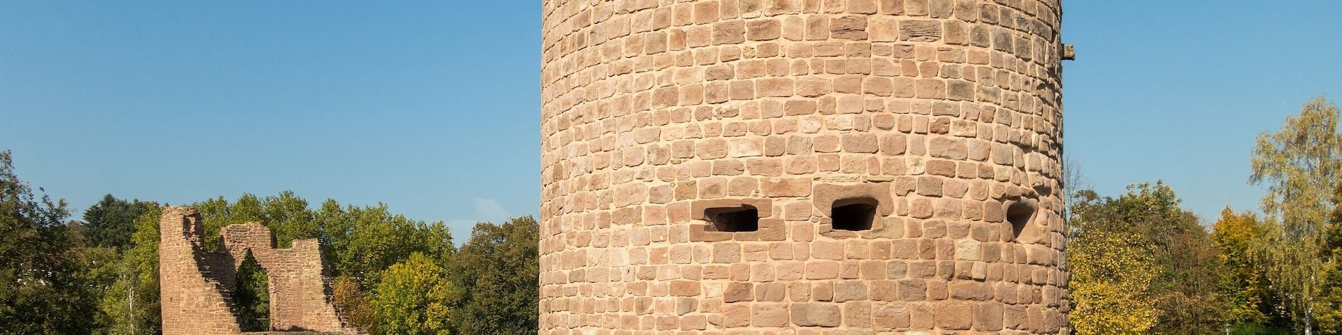 Burg Bucherbach im Püttlinger Ortsteil Köllerbach