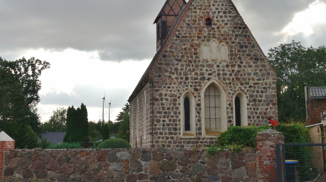 This is a picture of the Brandenburger Baudenkmal (cultural heritage monument) with the ID