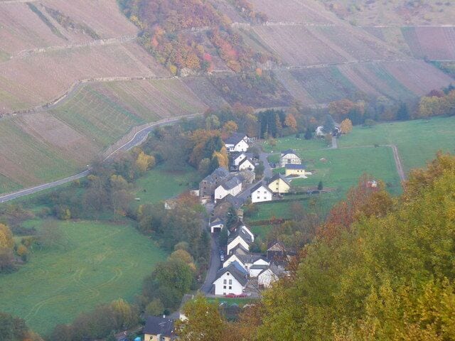 Ortsende Dhron (Village End)