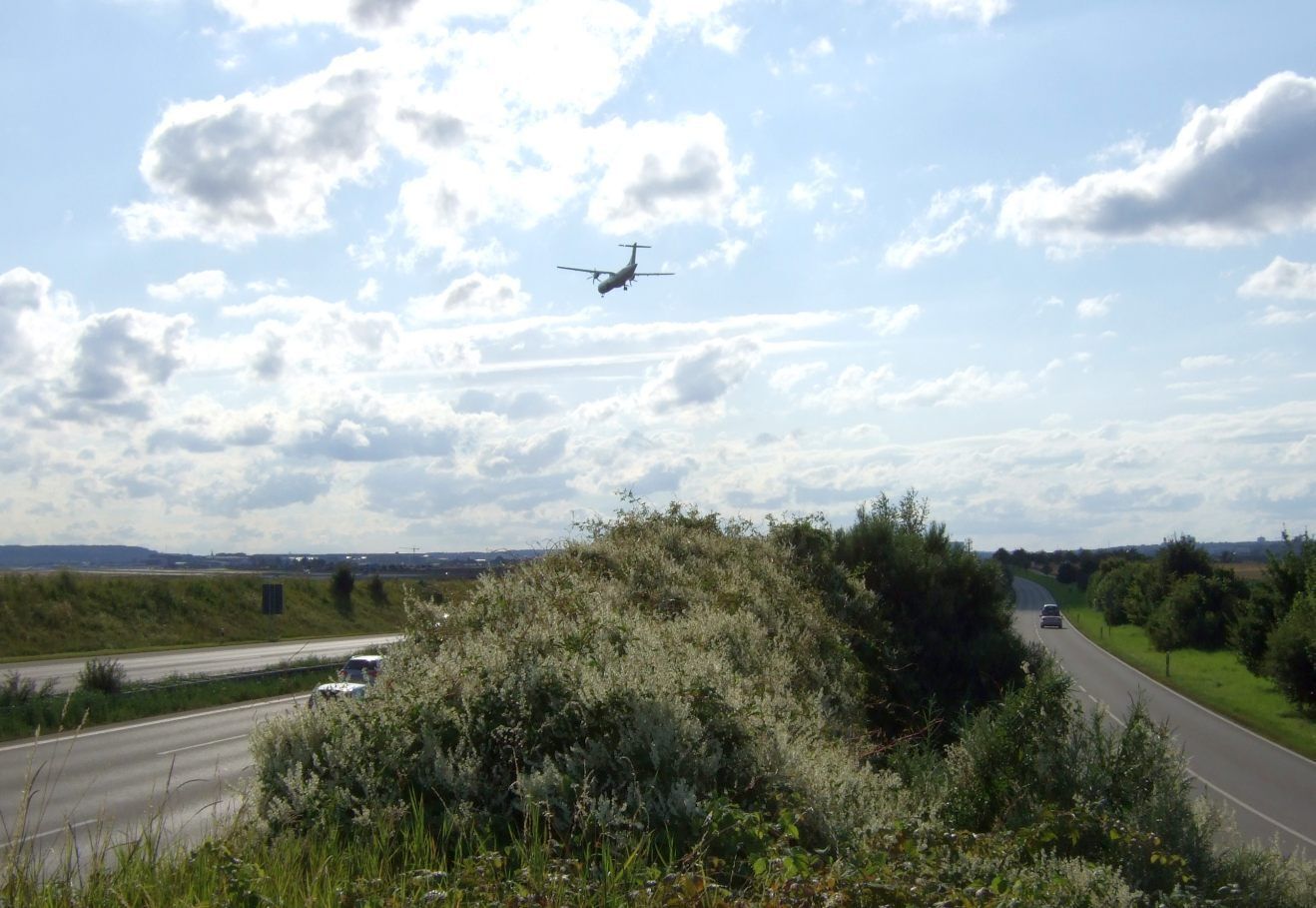 Ostfildern A8 beim Flughafen