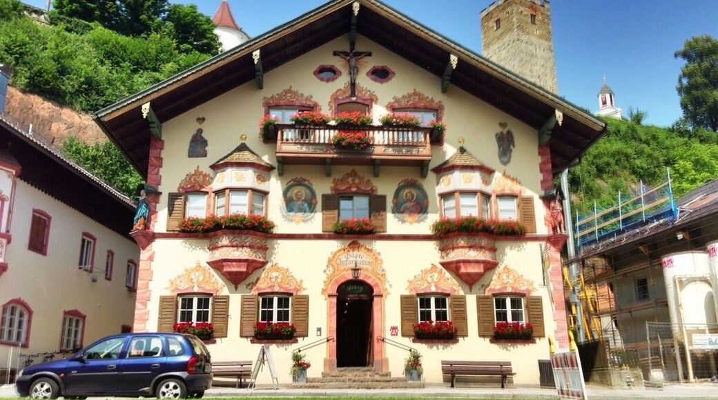 This has to be the prettiest tourist information office I've ever seen! The whole town is beautiful. If you ever visit then be sure to try Haschl's Cafe.