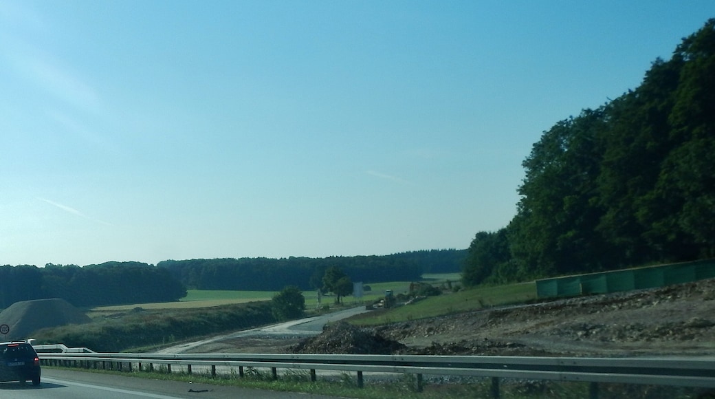 Baustelle der Autobahn BAB A8 und der Eisenbahn-Neubaustrecke (NBS) Suttgart–Ulm im Juli 2014