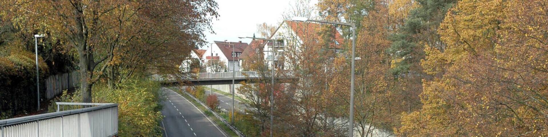 Peregrina street in Stuttgart-Sonnenberg near B 27.