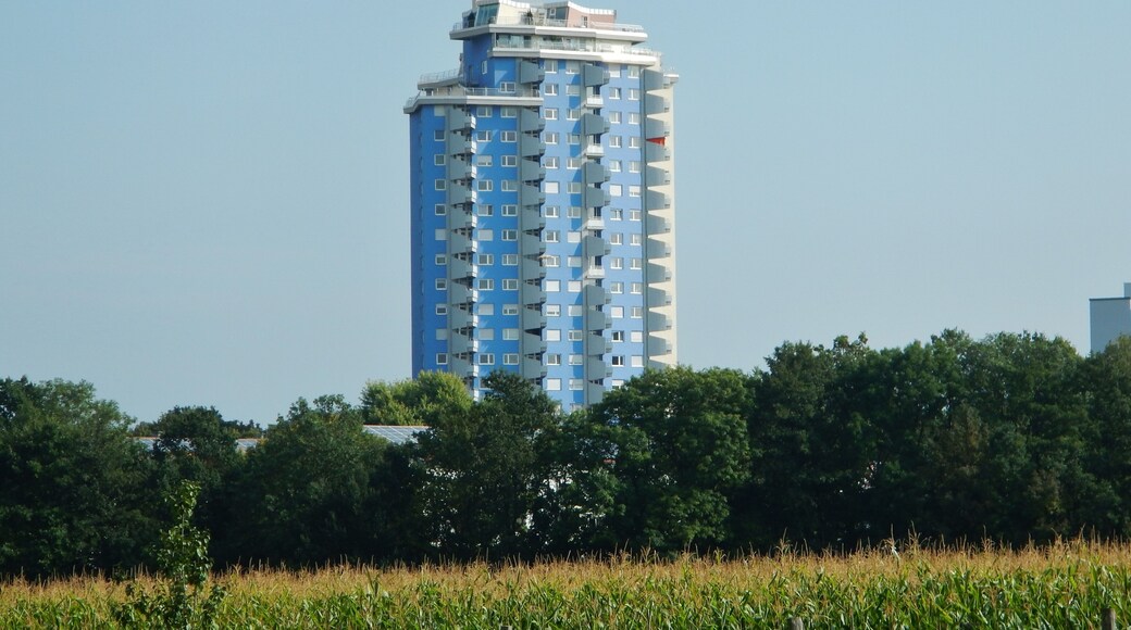 Hochhaus Salute, Sautterweg 5 von Hans Scharoun (mit Wilhelm Frank), 1961-63