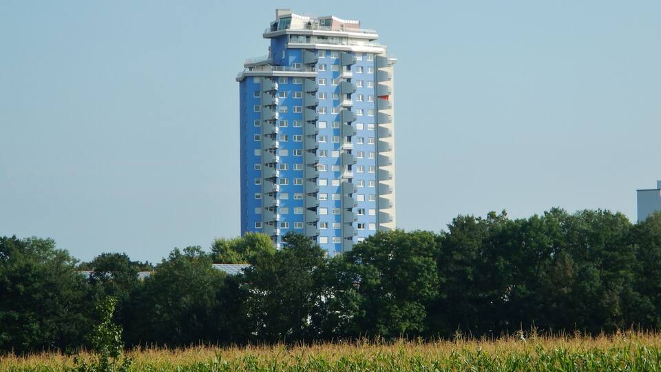 Hochhaus Salute, Sautterweg 5 von Hans Scharoun (mit Wilhelm Frank), 1961-63