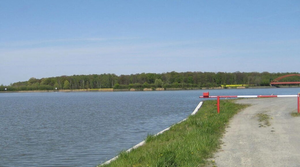 Bifurcation Mittellandkanal and Elbe-Seitenkanal (Elbe Lateral Canal)