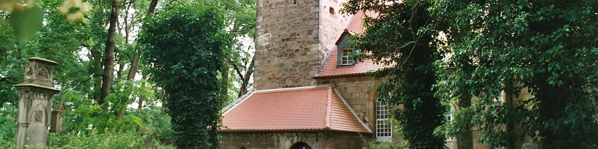 This is a picture of the Baudenkmal (cultural heritage monument) according to the Cultural Heritage Protection Law of Saxony-Anhalt with the ID
