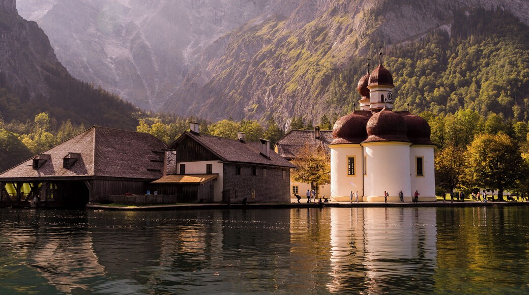St. Bartholomew's, This church is located at the western shore of the Königsee lake in Bayern. It can only be reached by boat 🚣♂️ or after hike across the surrounding mountains.